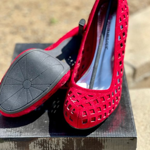 JUST FAB "BEVIN" pumps Sz 8.5 - Picture 3 of 3